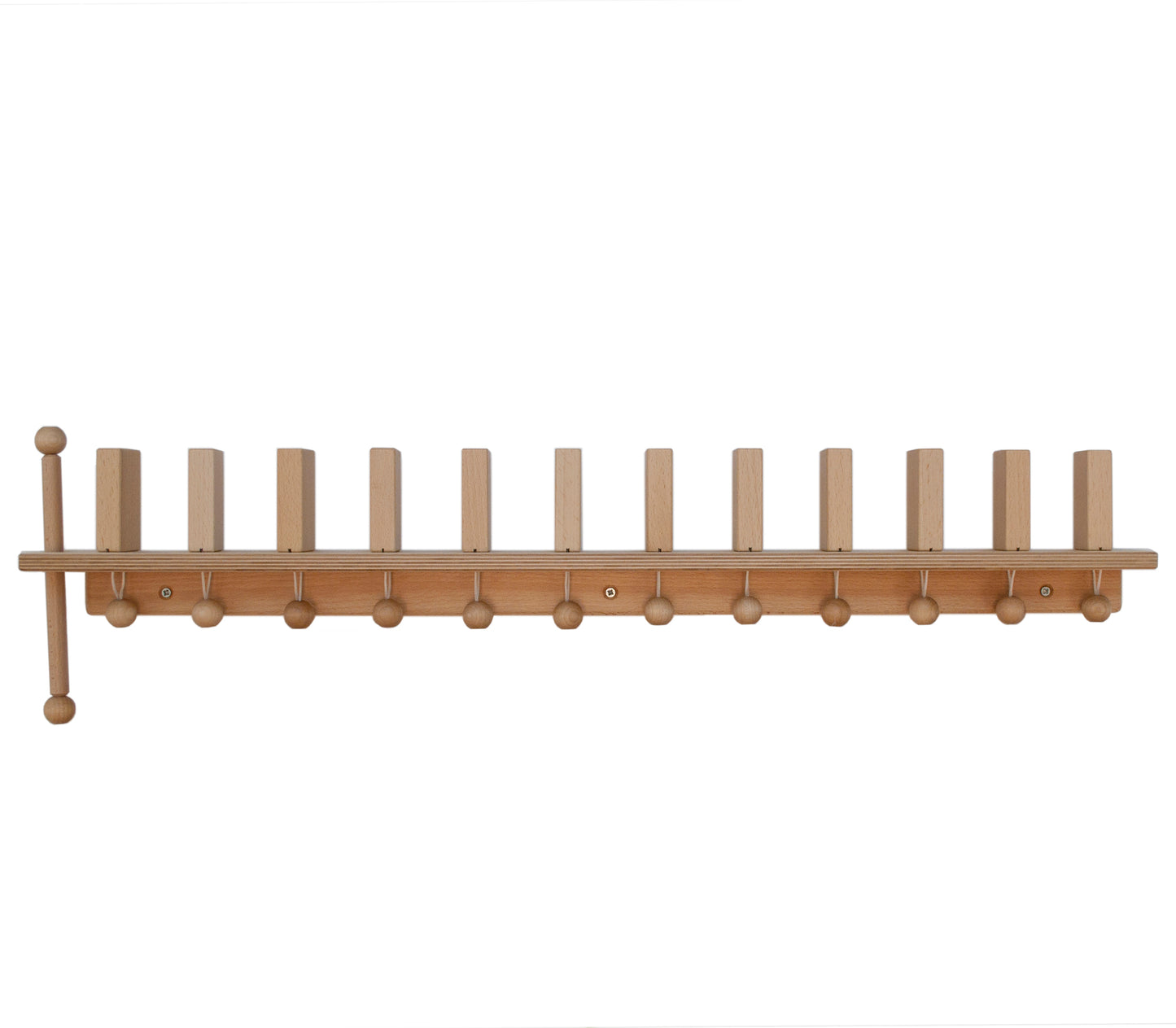 FRIDLIN Domino für die Wand, 12 Steine sind fest auf einem Brett.