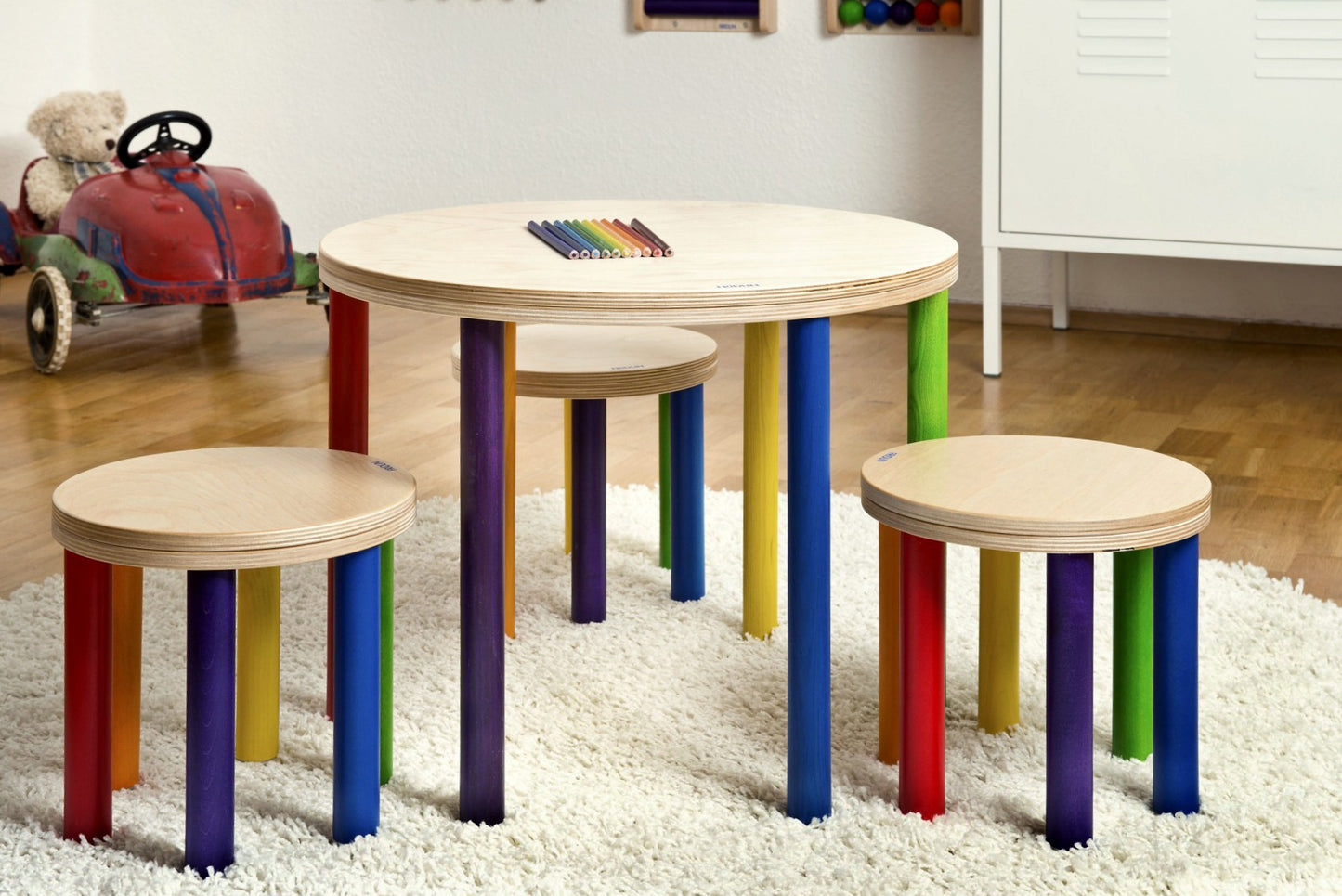 Ensemble table & 3 tabourets FRIDLIN